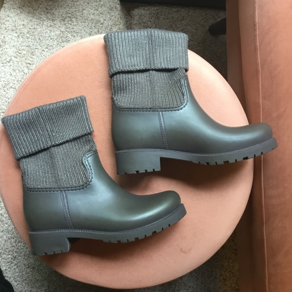 Brand new! MIA Rain Boot Sweater Knit Cuff, Olive, Waterproof Lower, Size 38